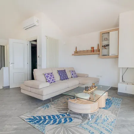 Villa La Gioia Terra Mala