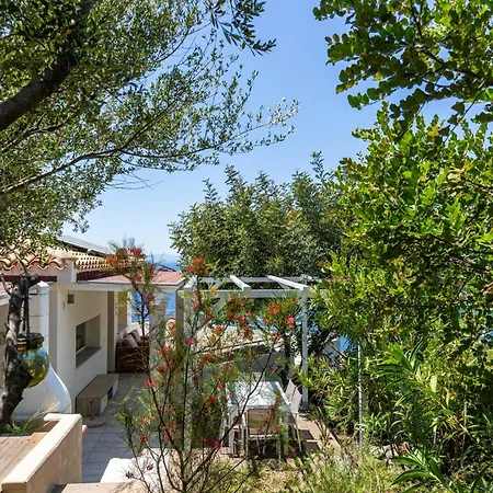Villa La Gioia Terra Mala